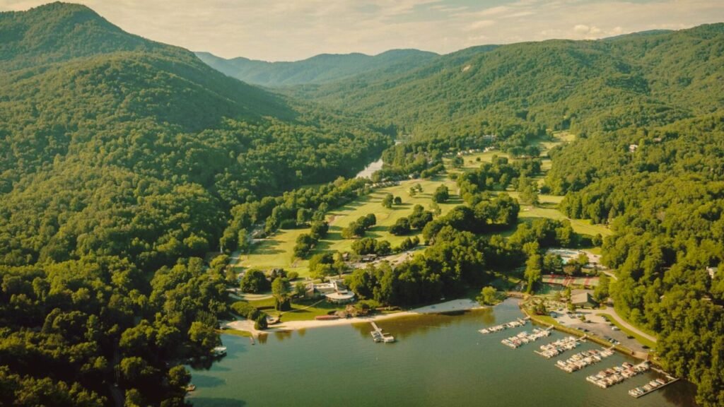 Rumbling Bald, North Carolina